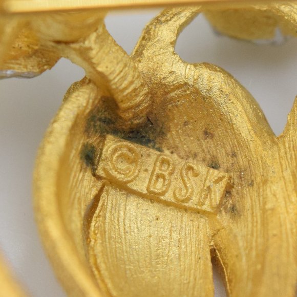 MCM Vintage BSK  Flower Buds In Bloom Brooch Gold Tone & Rhinestone - Picture 3 of 9